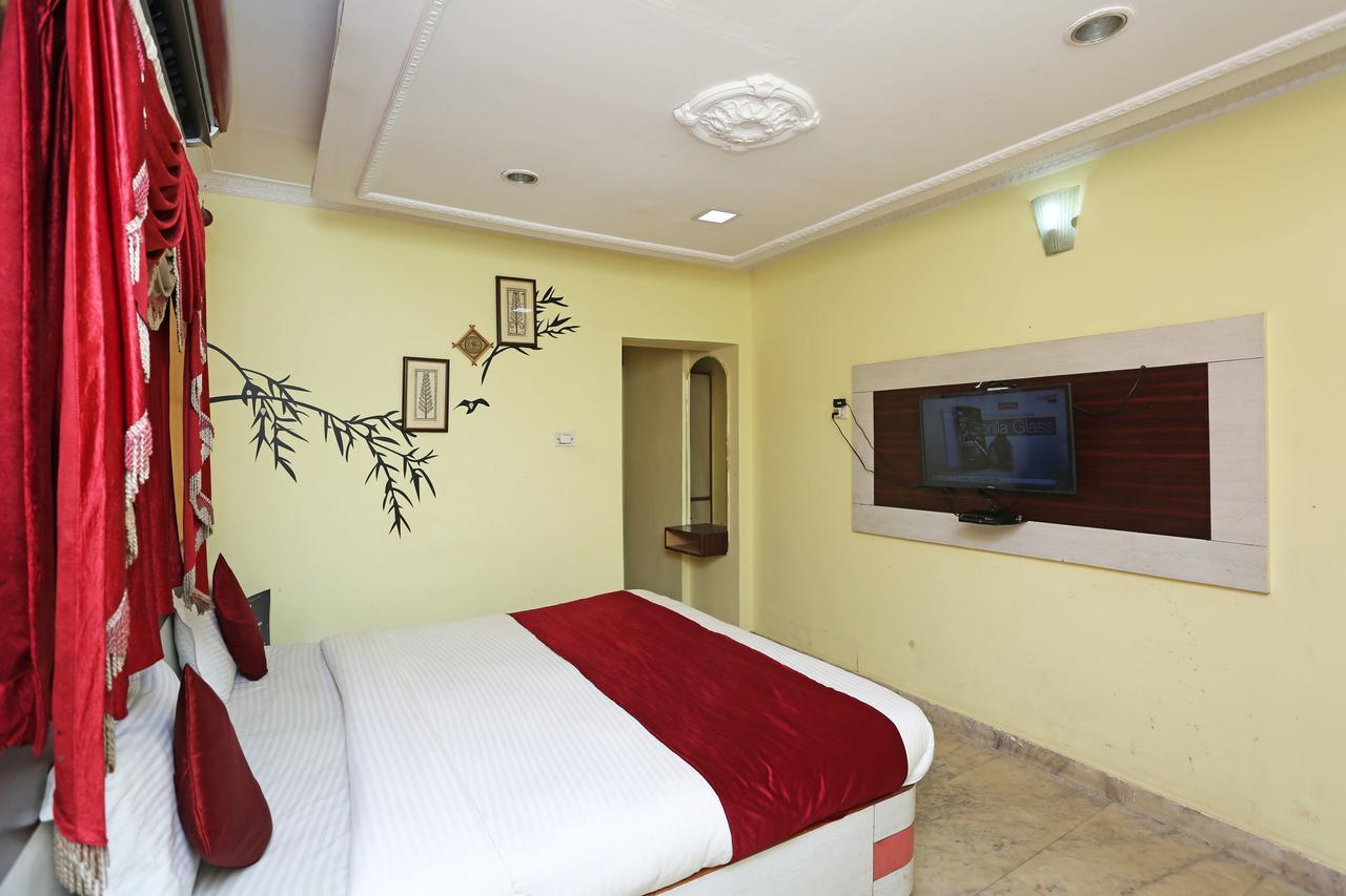 โอโย 4536 ชัยเทพ วิหาร Hotel บูบันเนสชวาร์ ภายนอก รูปภาพ