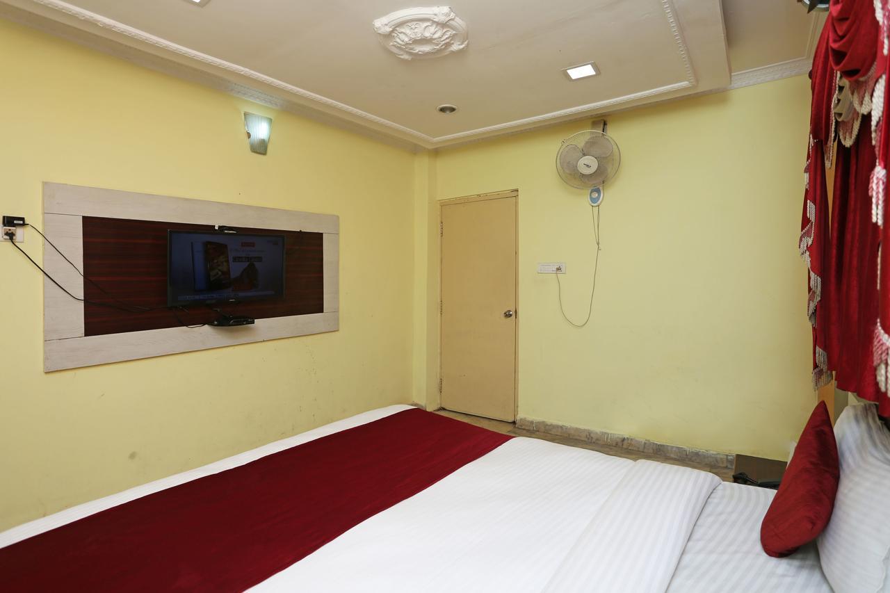 โอโย 4536 ชัยเทพ วิหาร Hotel บูบันเนสชวาร์ ภายนอก รูปภาพ